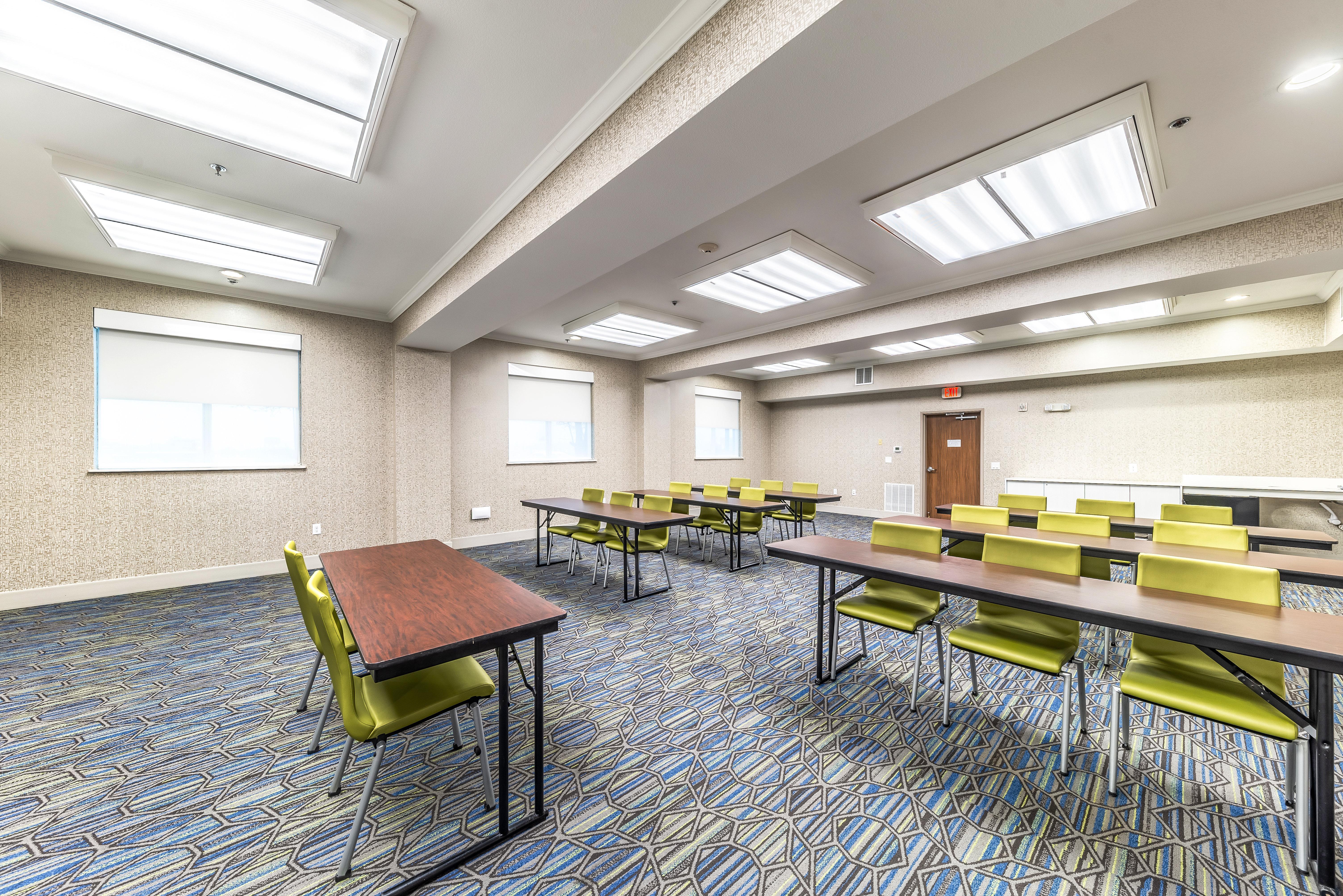 Holiday Inn Express & Suites Fort Worth - Fossil Creek By Ihg Exterior foto